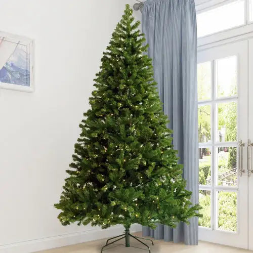 6 ft Pre-Installed Lighted Christmas Tree